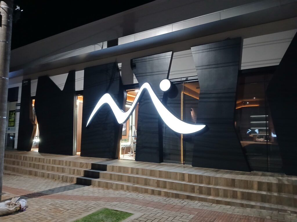 WhatsApp Image 2024-12-20 at 17.34.37